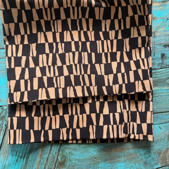 Addition Elle Michel Studio Tan & Black Graphic Print Ankle Size 16 - Picture 4 of 12